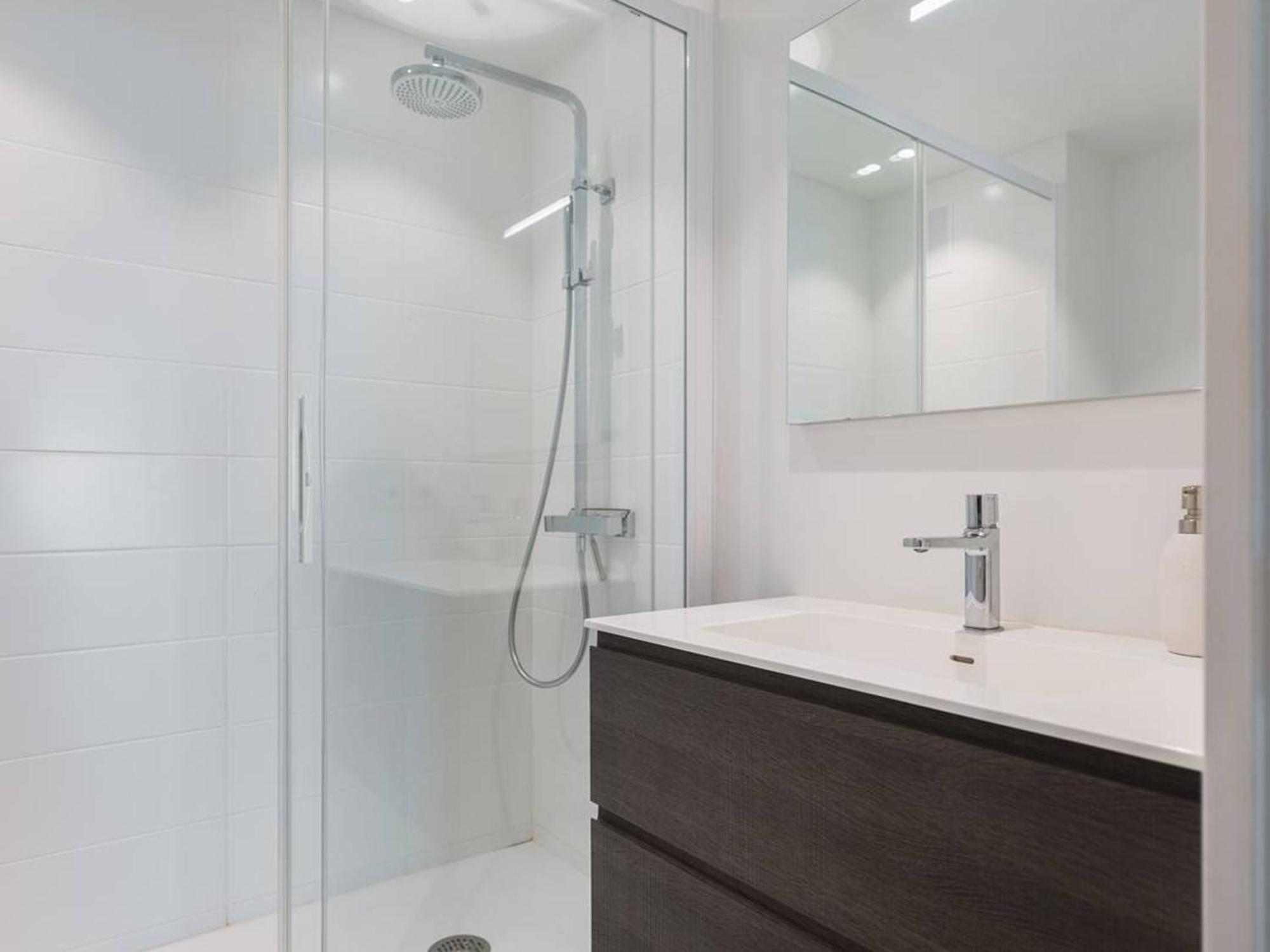Appartement Au Bord De Sans Wi-fi - Fr-1-821-27 *